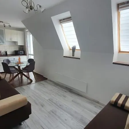 Levendula Apartment *